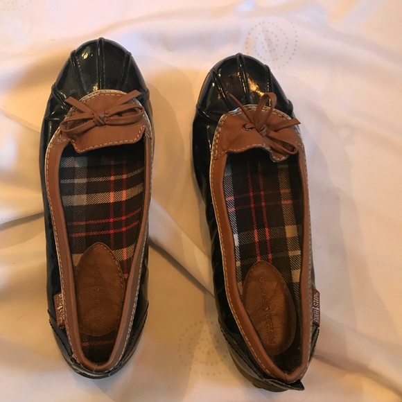 duck boot flats